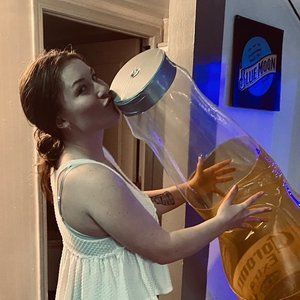 Meet your Posher, Makiah